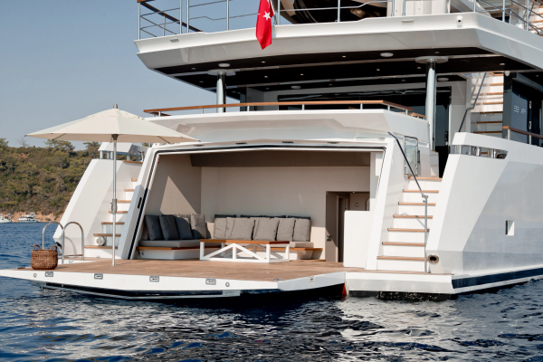 NUMARINE 32XP 105ft Numarine Yacht For Sale