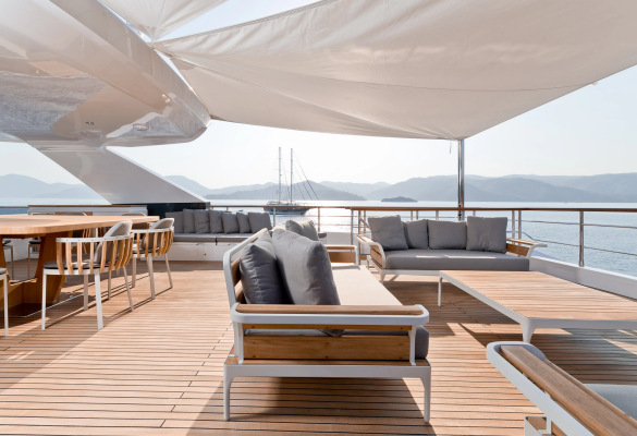 NUMARINE 32XP 105ft Numarine Yacht For Sale