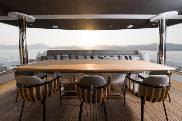 NUMARINE 32XP 105ft Numarine Yacht For Sale