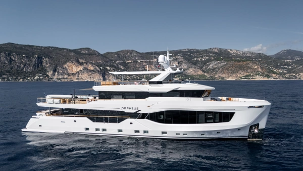 121-ft-Numarine-2027-37XP-NUMARINE 37XP-21 Istanbul  Turkey  yacht for sale