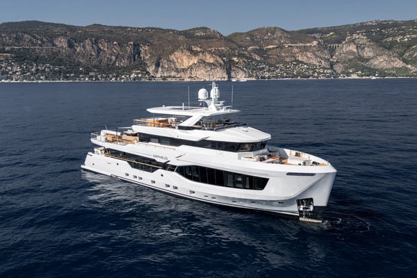 Photo of the 2027 Numarine 37XP "NUMARINE 37XP-21"
