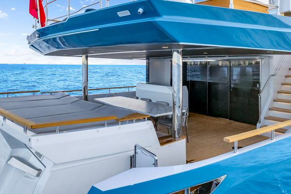 2027Numarine 121 ft 37XP   NUMARINE 37XP 21