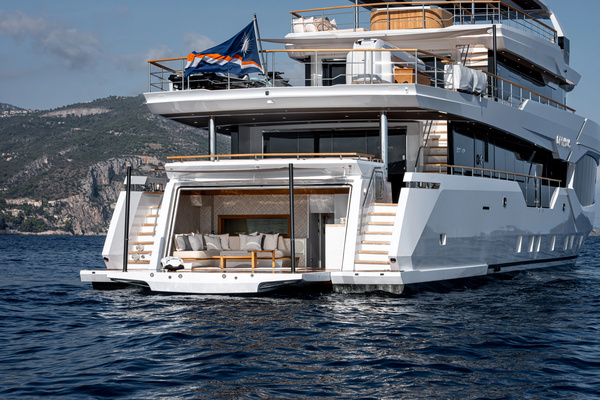 Photo of the 2027 Numarine 37XP "NUMARINE 37XP-21"