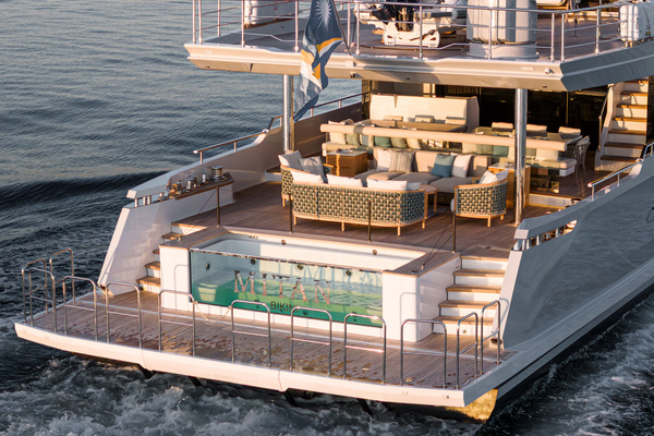 2027Numarine 131 ft 40MXP   NUMARINE 40MXP