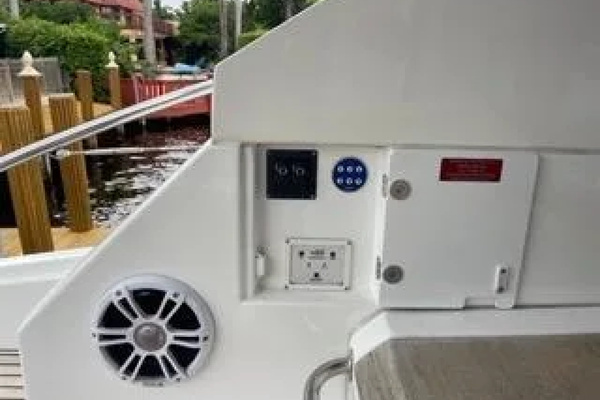 2014 Beneteau 49