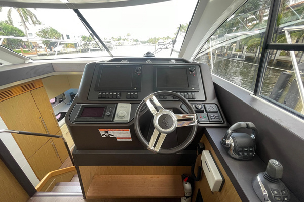 2014 Beneteau 49