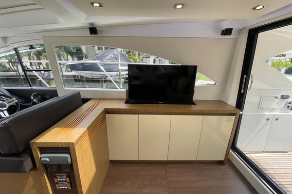 2014 Beneteau 49
