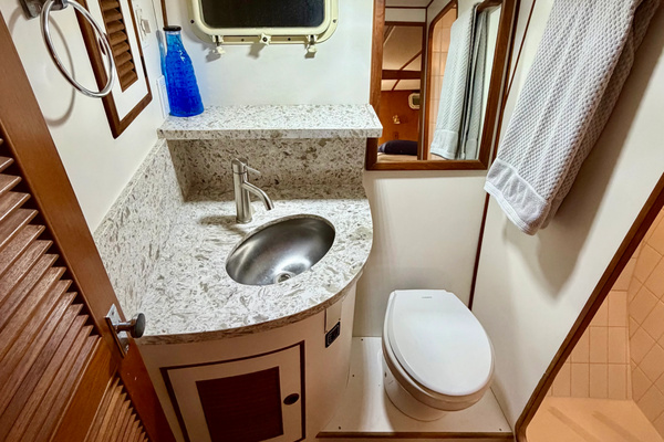 Ocean Jewel 50ft Ocean Alexander Yacht For Sale