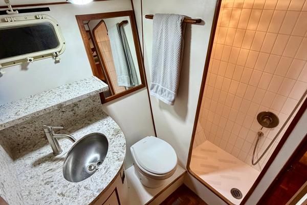 Ocean Jewel 50ft Ocean Alexander Yacht For Sale