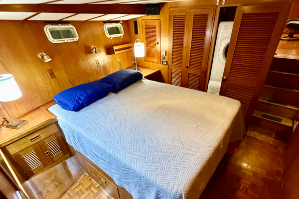 Ocean Jewel 50ft Ocean Alexander Yacht For Sale