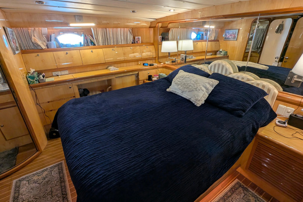 Odeesea 58ft Johnson Yacht For Sale