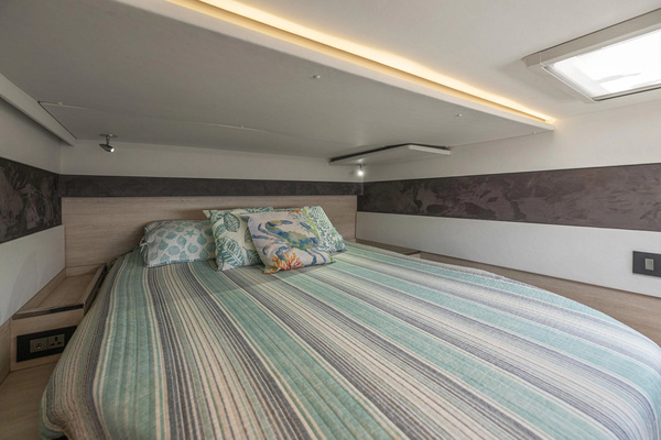 One Love 50ft Leopard Yacht For Sale