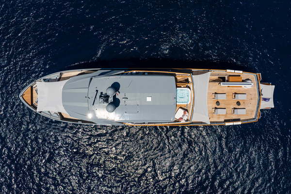 Photo of the 2023 Numarine 37XP "OSCAR"