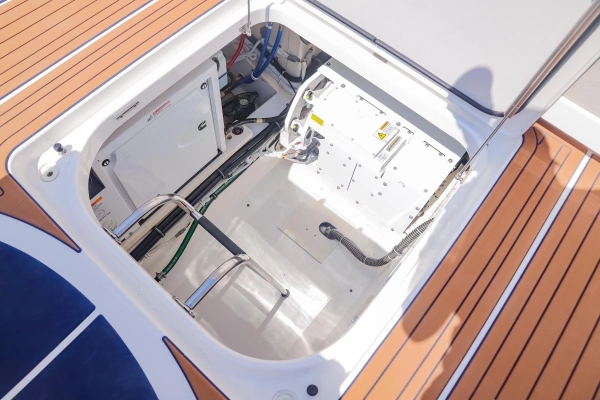 2022 Tiara Yachts 43