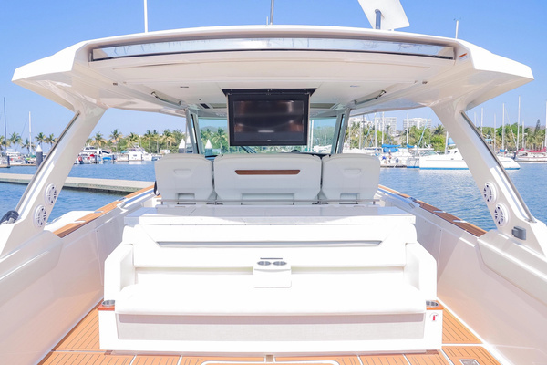 2022 Tiara Yachts 43