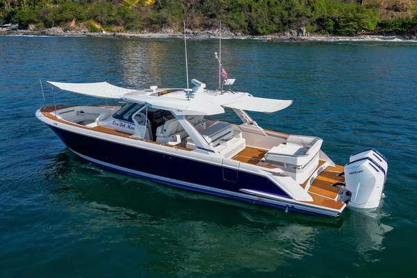 2022 Tiara Yachts 43