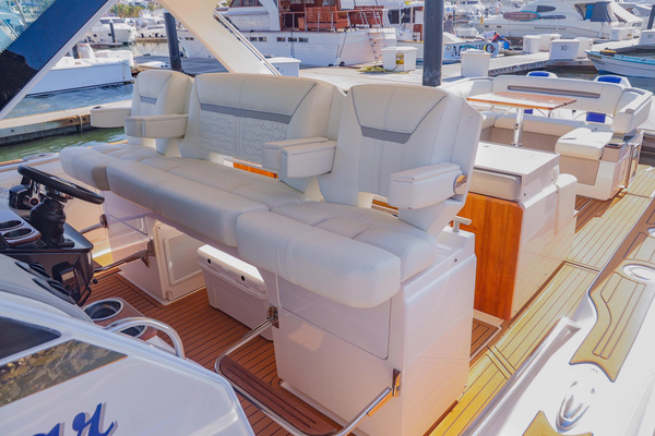 2022 Tiara Yachts 43