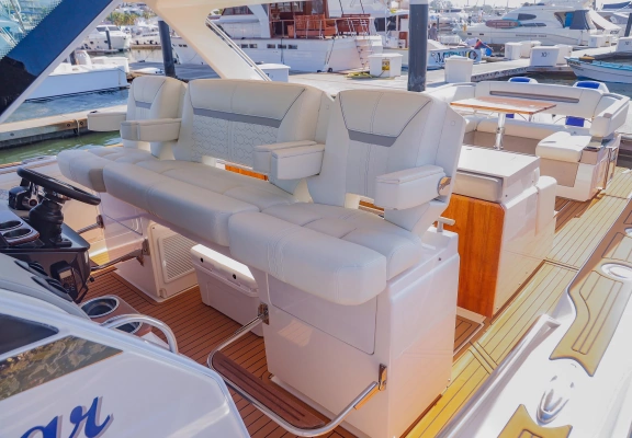 2022 Tiara Yachts 43