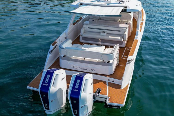 2022 Tiara Yachts 43