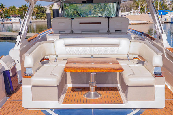 2022 Tiara Yachts 43