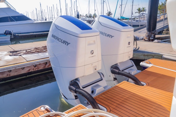 2022 Tiara Yachts 43