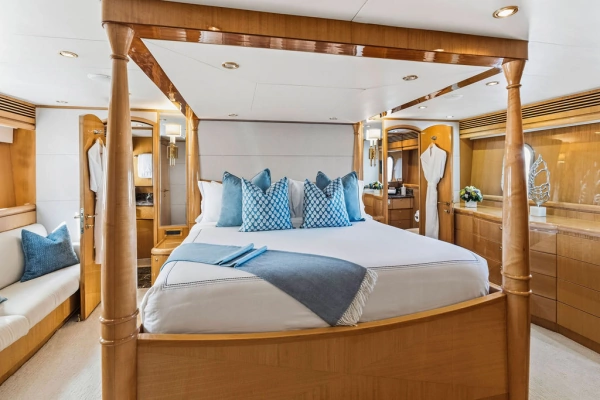 Hargrave 100 Yacht For Sale