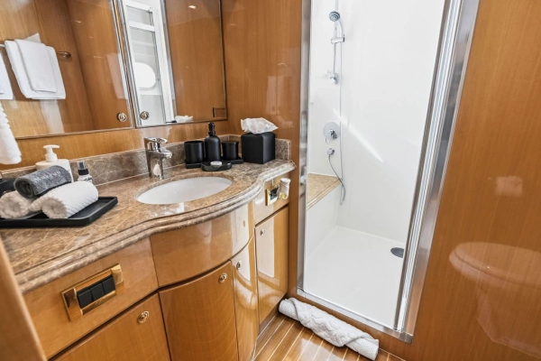 Hargrave 100 Yacht For Sale