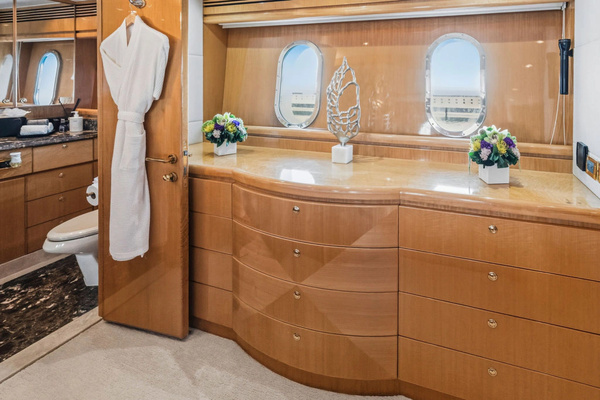 Hargrave 100 Yacht For Sale