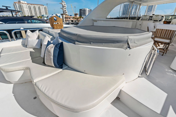 PERFECT HARMONY 100ft Hargrave Yacht For Sale