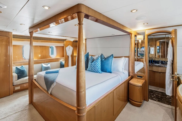 Hargrave 100 Yacht For Sale
