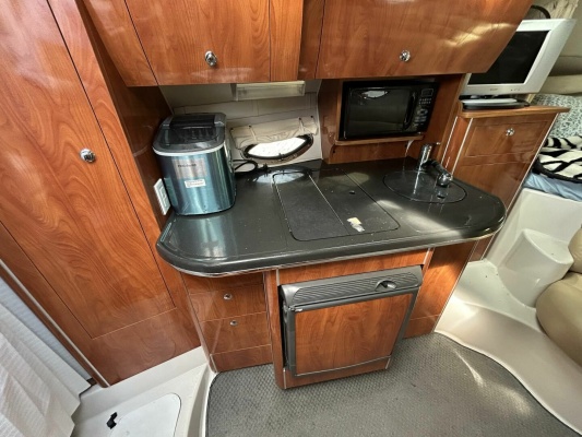 31ft Doral Yacht For Sale