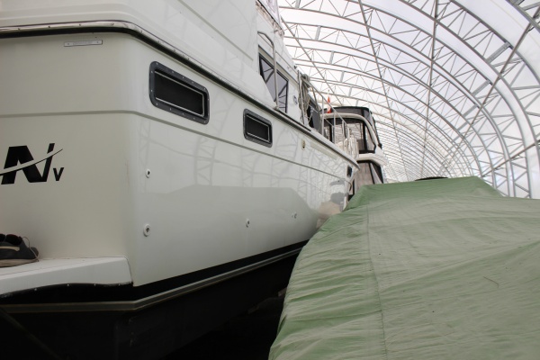 42ft Carver Yacht For Sale