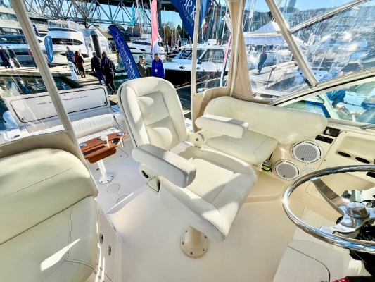 36ft Grady White Yacht For Sale
