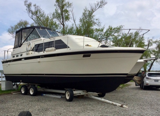 36ft Trojan Yacht For Sale