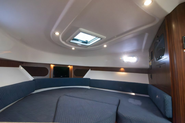 34ft Pursuit Yacht For Sale