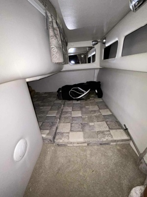 28ft Crownline Yacht For Sale