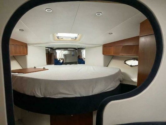 36ft Silverton Yacht For Sale