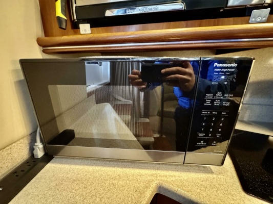 34ft Cruisers Yachts Yacht For Sale