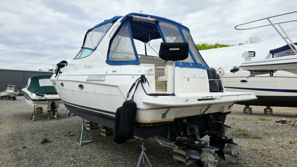 33ft Cruisers Yachts Yacht For Sale