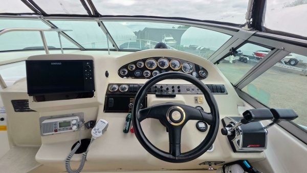 33ft Cruisers Yachts Yacht For Sale