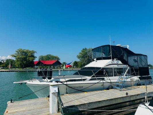 39ft Symbol Yacht For Sale