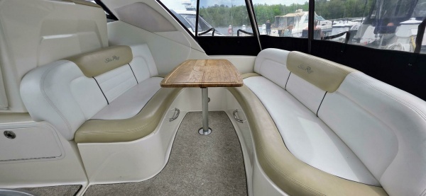 31ft Sea Ray Yacht For Sale