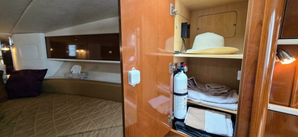 31ft Sea Ray Yacht For Sale