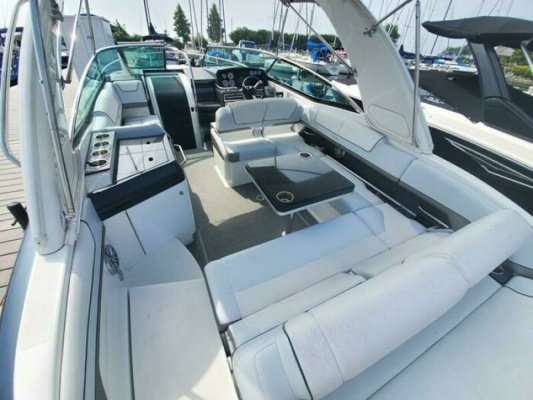 31ft Formula Yacht For Sale