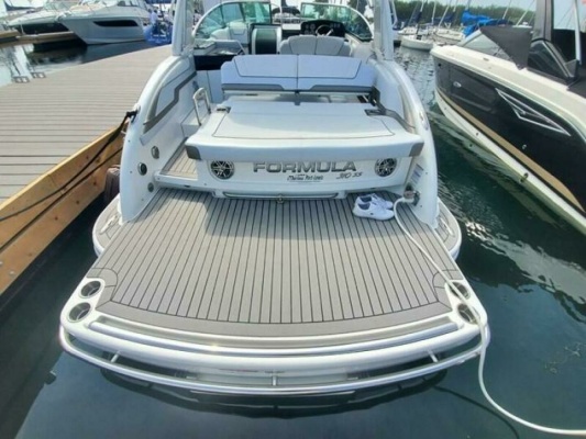 31ft Formula Yacht For Sale