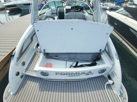 31ft Formula Yacht For Sale