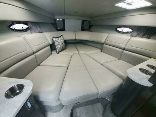 31ft Formula Yacht For Sale