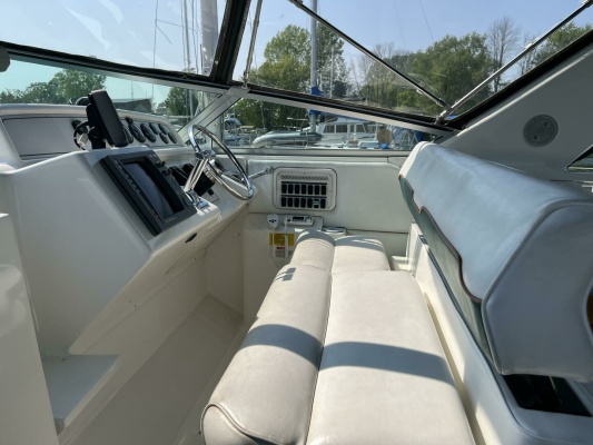 36ft Wellcraft Yacht For Sale