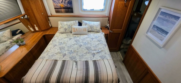 45ft Silverton Yacht For Sale
