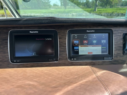2017Four Winns 35 ft H350